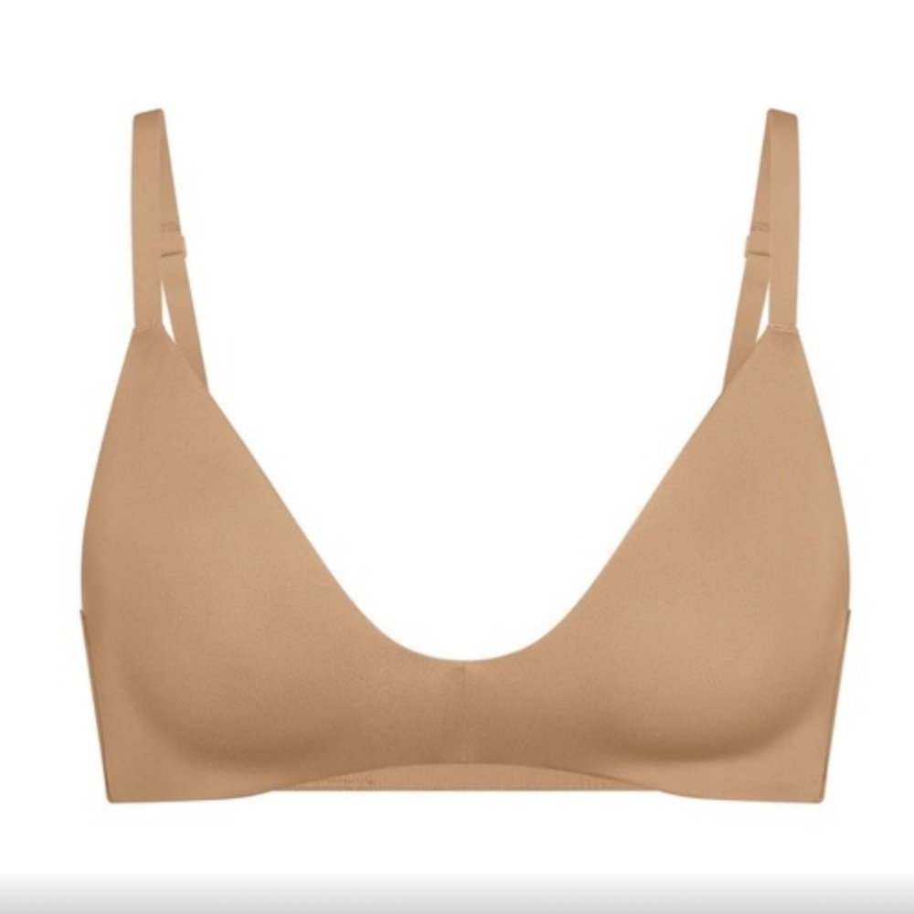 SKIMS WIRELESS FORM T-SHIRT DEMI BRA IN OCHRE SIZE 36D